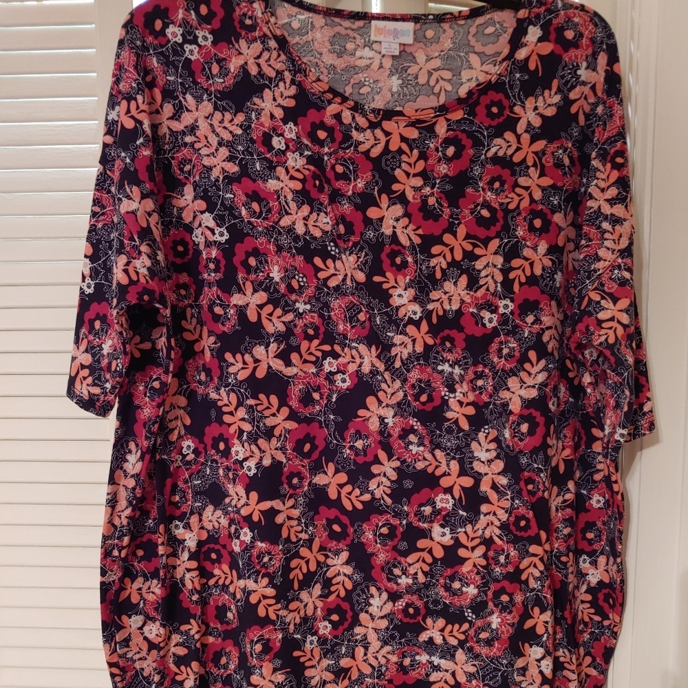 LuLaRoe Irma Tunic L